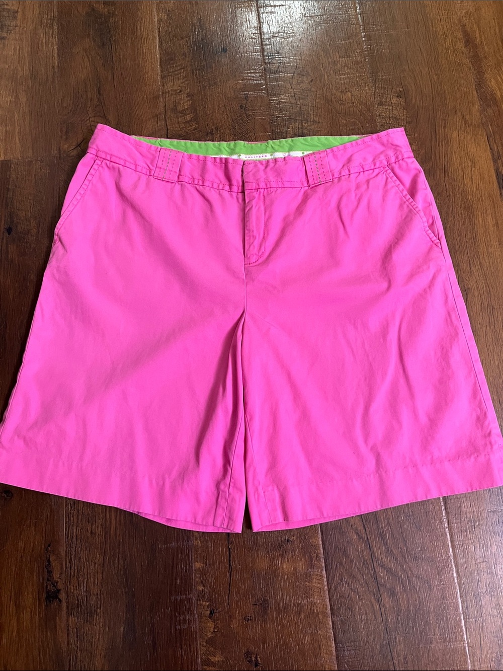 Vintage Lilly Pulitzer Bright Pink Bermuda Shorts